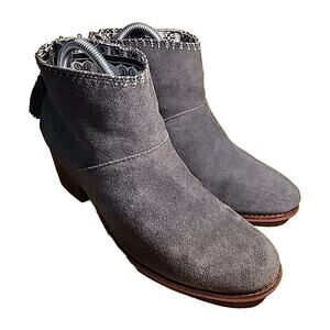 TOMS Womens Leila Ankle Bootie Suede Leather Boots Grey Tassel Zip size 10